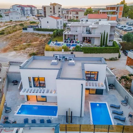 Rougemarin - Marin With Private Pool * Медулин