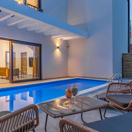 Rougemarin - Marin With Private Pool