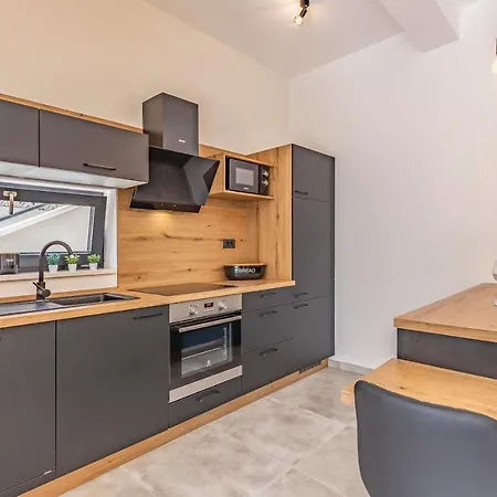 Rougemarin - Marin With Private Pool Вилла Медулин