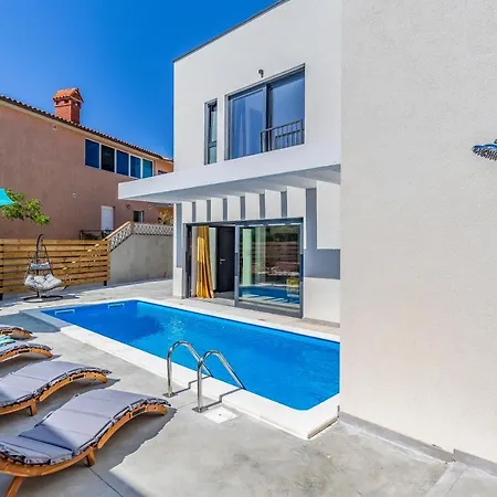 Rougemarin - Marin With Private Pool Medulin