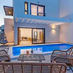 Rougemarin - Marin With Private Pool Willa Medulin